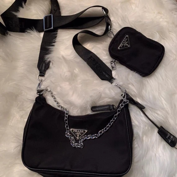 Prada Re-edition 2005 nylon bag | Etsy | Etsy (US)