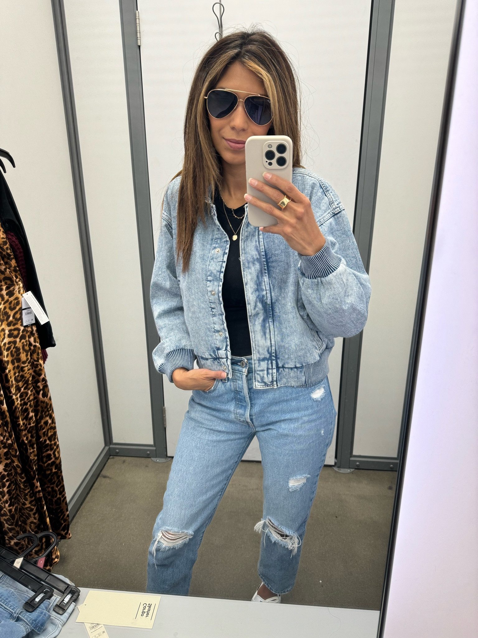 Denim on denim 
Loving the fit of this denim jacket
Wearing size medium 
