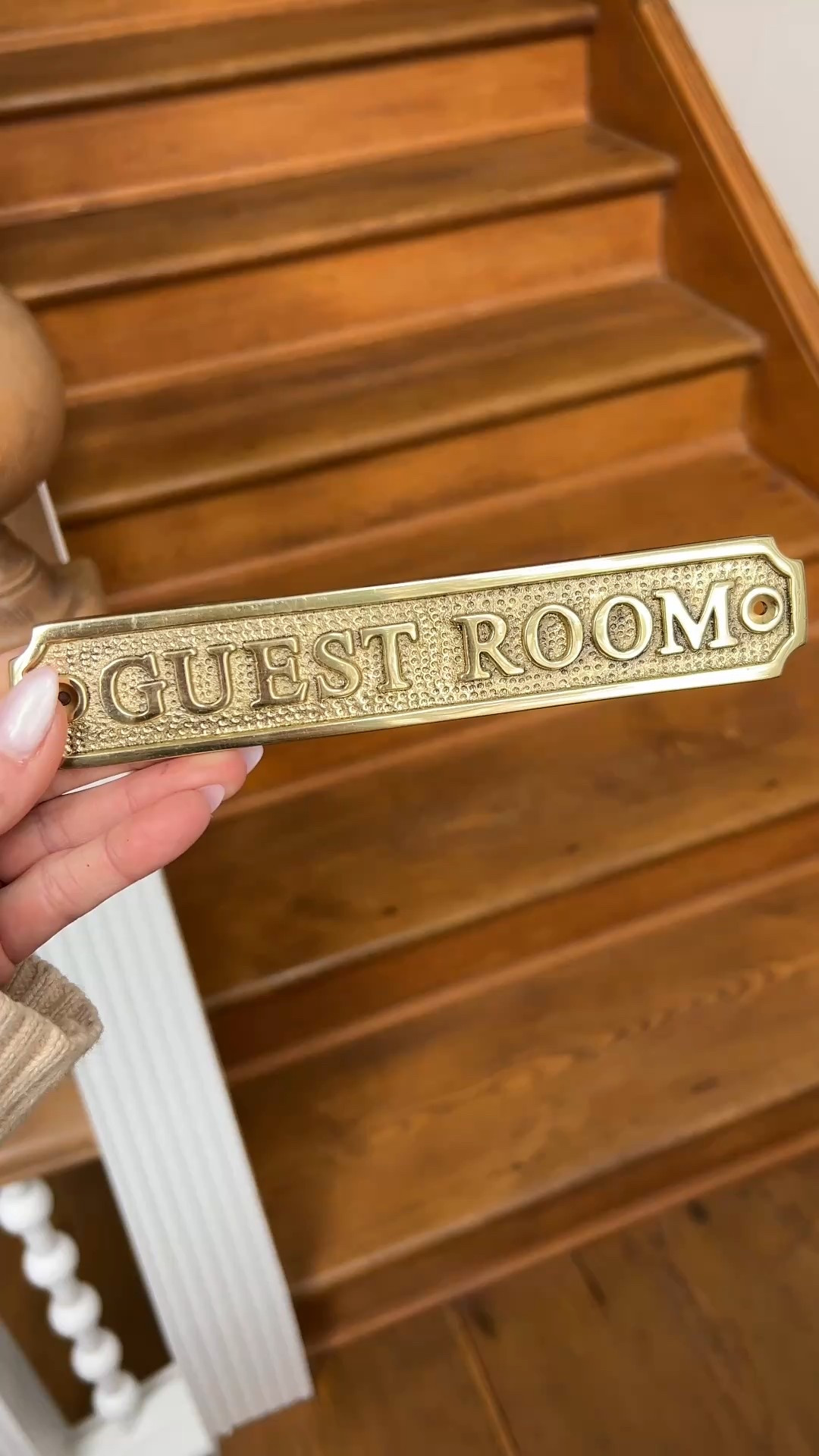 Brass door signs brass signs vintage home Etsy finds brass guest room sign 

#LTKHome