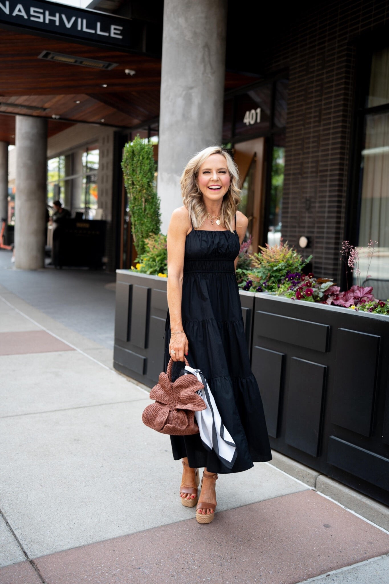 two ways to wear it • one look, two ways on the blog today featuring this adorable and super comfy yet versatile midi (wearing 00 and 30% off) | 

#LTKSummerEdit #LTKFindsUnder100 #LTKStyleTip