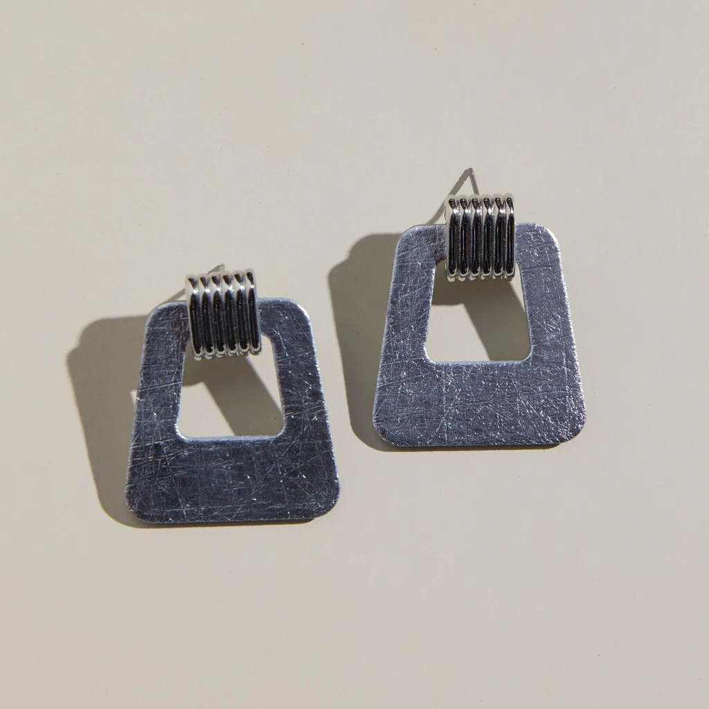 Vintage Silver Avery | Nickel and Suede