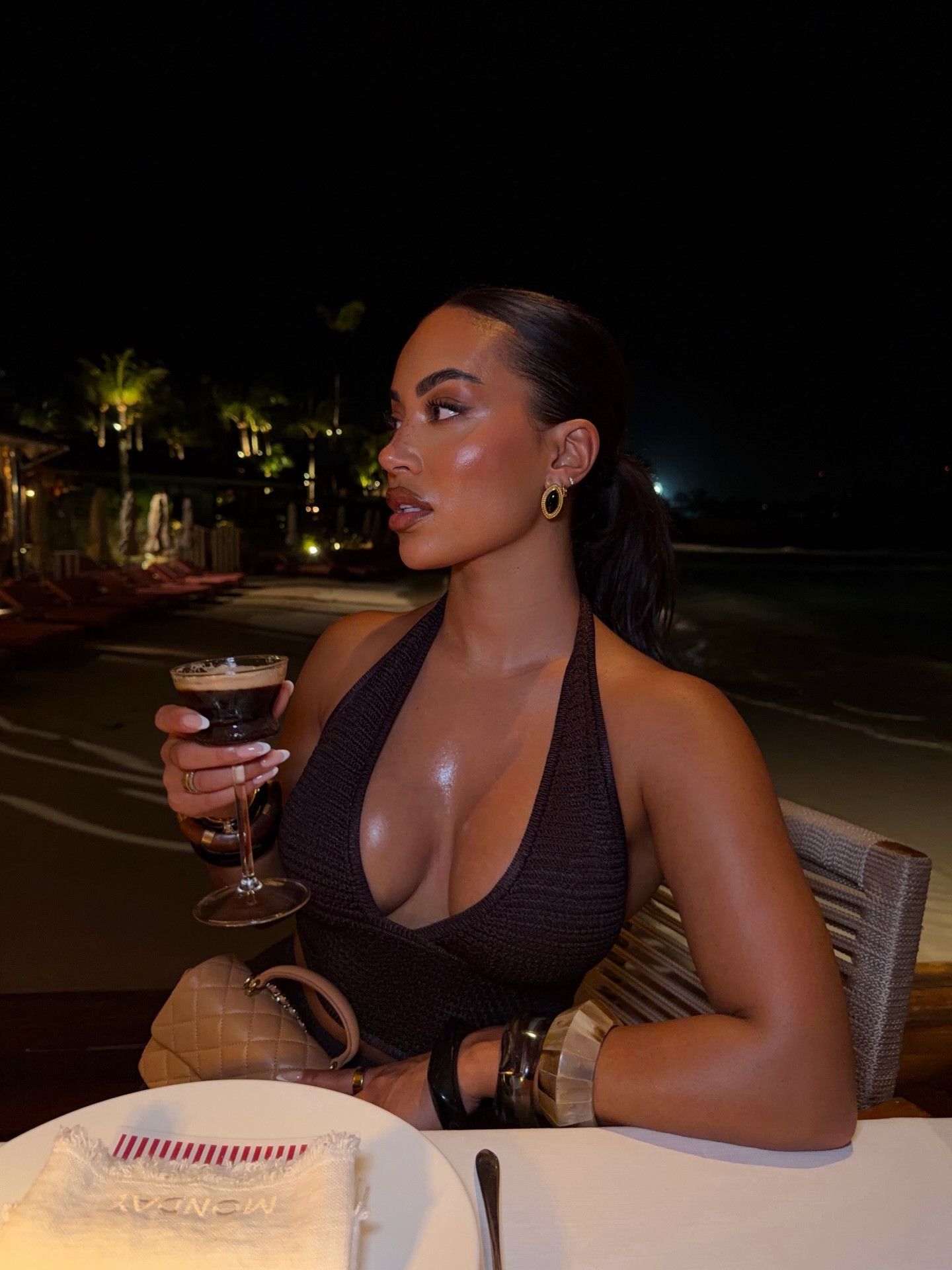 Après la nuit ✨ @mondayswimwear