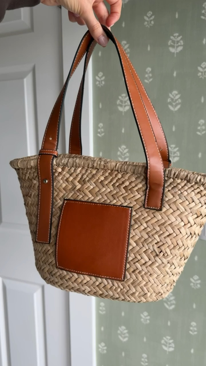 The best bag to pack with you for the beach 👏🏼

Loverly Grey, Amazon find, straw bag, beach bag, pool bag

#LTKSeasonal