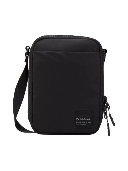 Easy Access Crossbody Bag 1.5L | Unisex Bags,Purses,Wallets | lululemon | Lululemon (US)