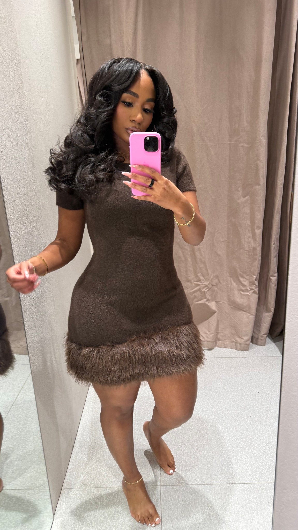 Brown, short sleeve, faux fur, mini dress! 

#LTKMidsize #LTKFindsUnder100 #LTKootd