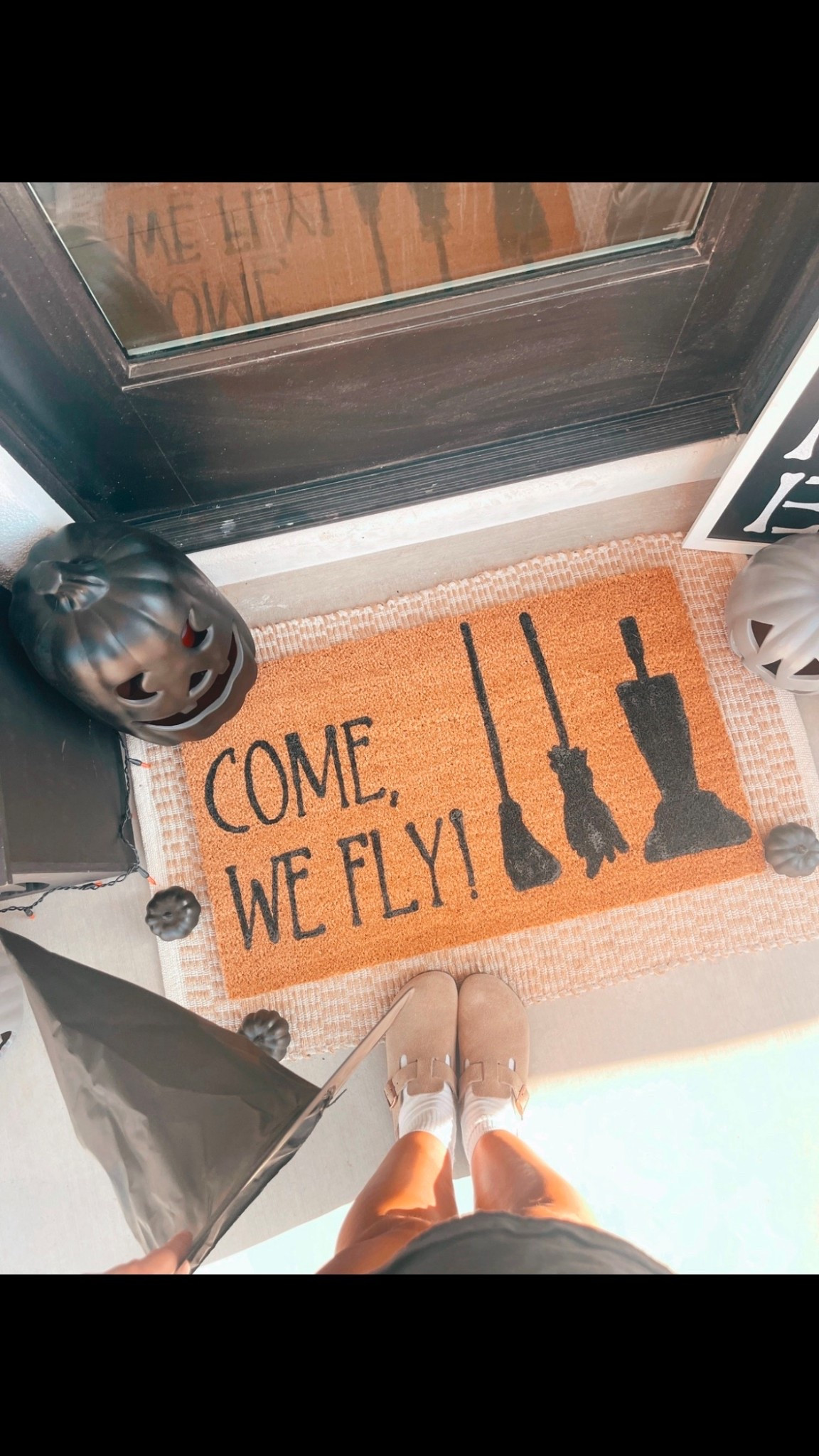 Spooky Halloween doormat! Hocus pocus theme

#hocuspocus #comewefly #halloweendecor #halloweenhomedecor #halloweenporch #falldecor #fallporchdecor #halloweendoormat #falldoormat

#LTKHalloween #LTKHome #LTKFallSale