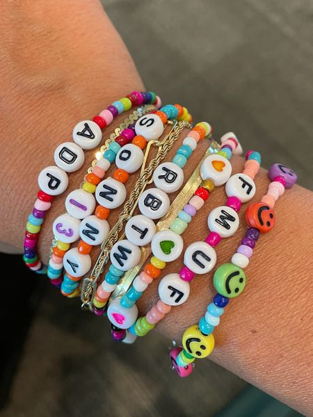 🎶 So make the friendship bracelets… 

#LTKKids #LTKFamily #LTKFindsUnder50