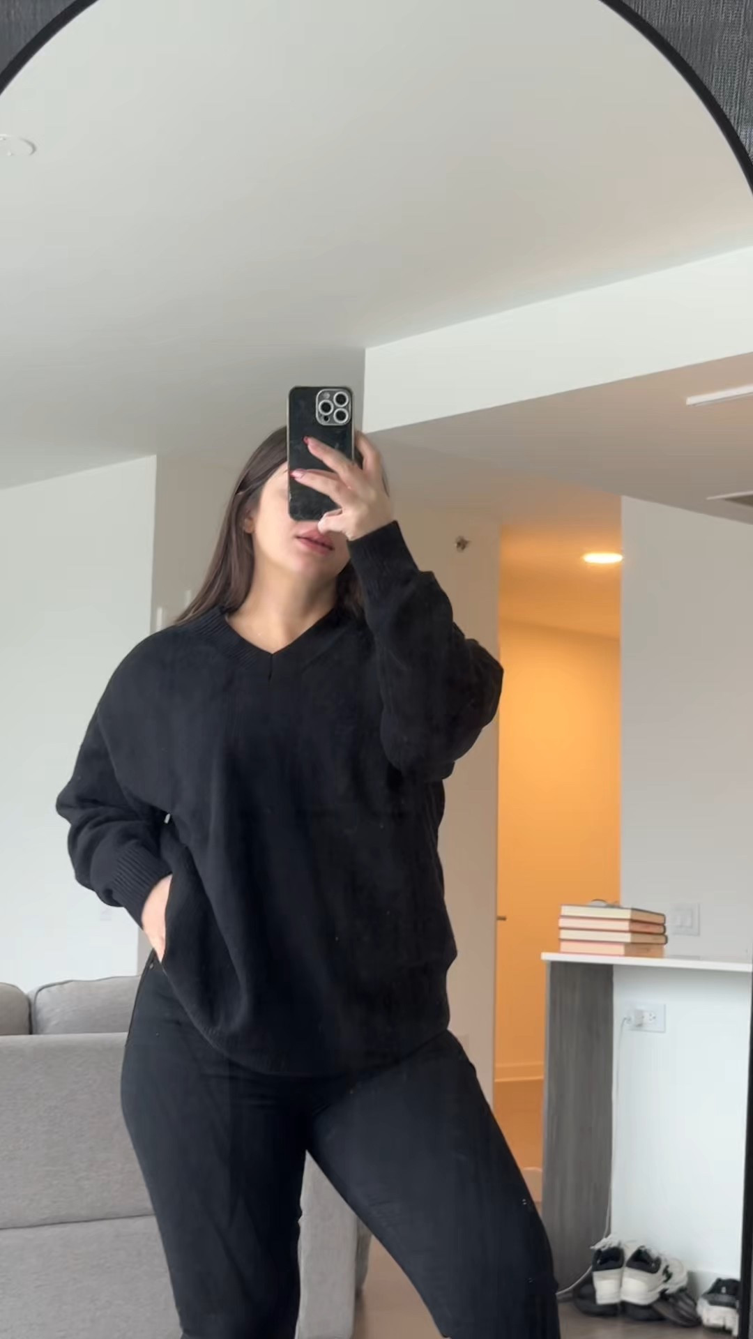 While this cashsoft v-neck oversized sweater is completely sold out in all colors already, there is also the same one in a crewneck! And it’s also 50% off! Great time to get it & it’s great material! 

#LTKCyberWeek #LTKHoliday #LTKGiftGuide