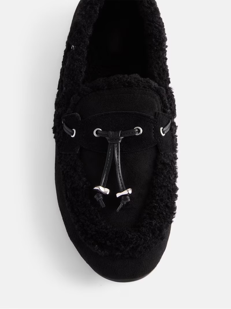 Scenario Women's Fringe Faux Shearling Moccasin FlatsW SN FUR MOCW SN FUR MOCW SN FUR MOCW SN FUR... | Walmart (US)