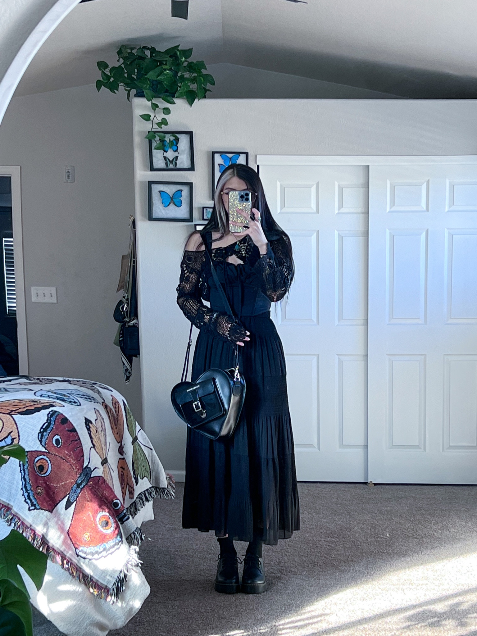 Witchy all black outfit 🖤✨

#LTKfit #LTKbeauty #LTKSeasonal