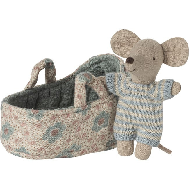 Baby mouse in carry cot - Blue - Kids Toys | Maileg from Maisonette | Maisonette