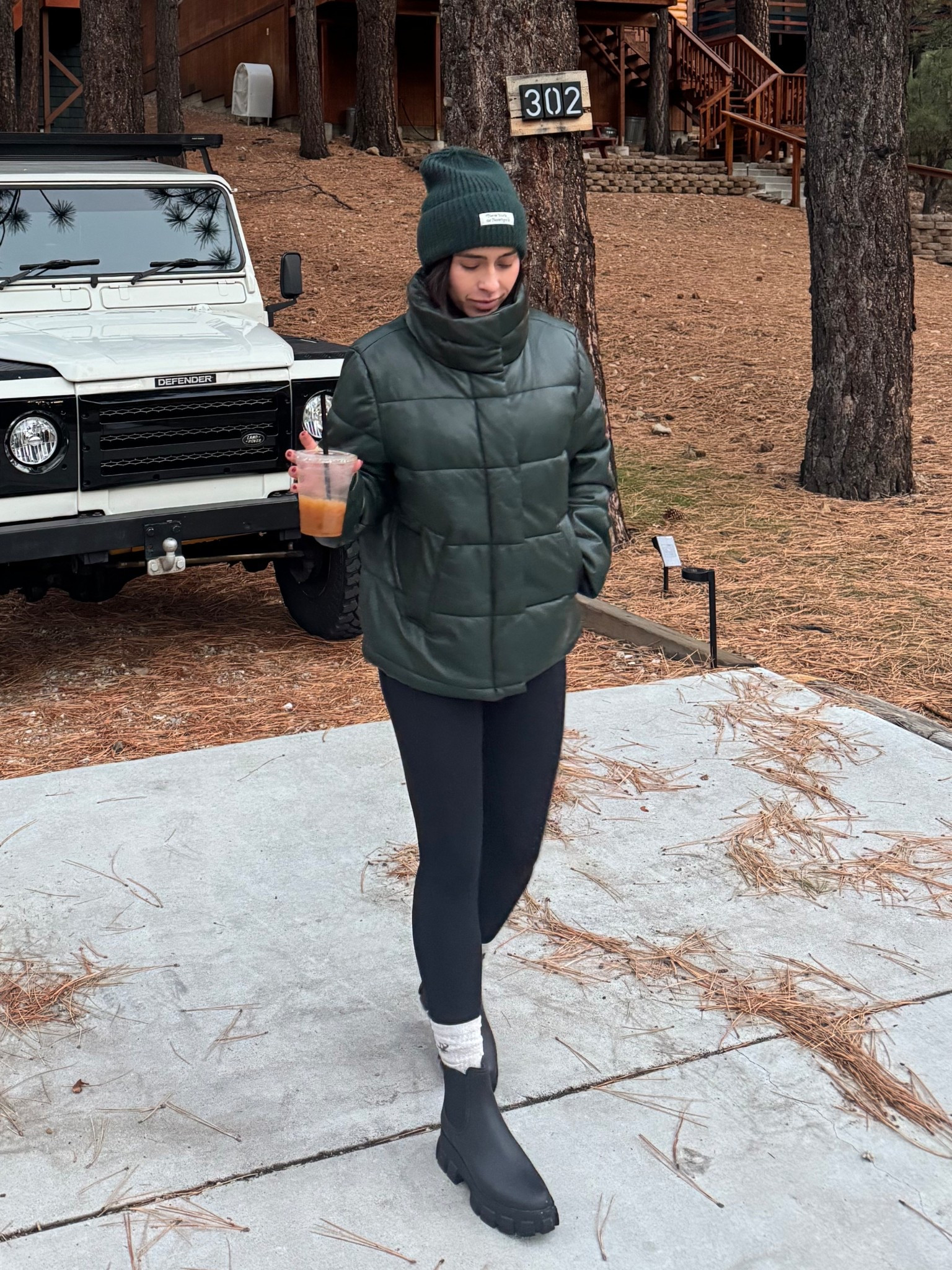 Winter mountain fit🌲 #winter #ootd

#LTKSeasonal #LTKFindsUnder50 #LTKFindsUnder100