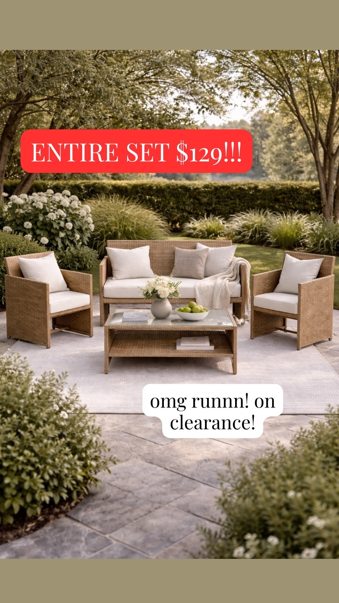 Wow! This outdoor set looks so expensive!