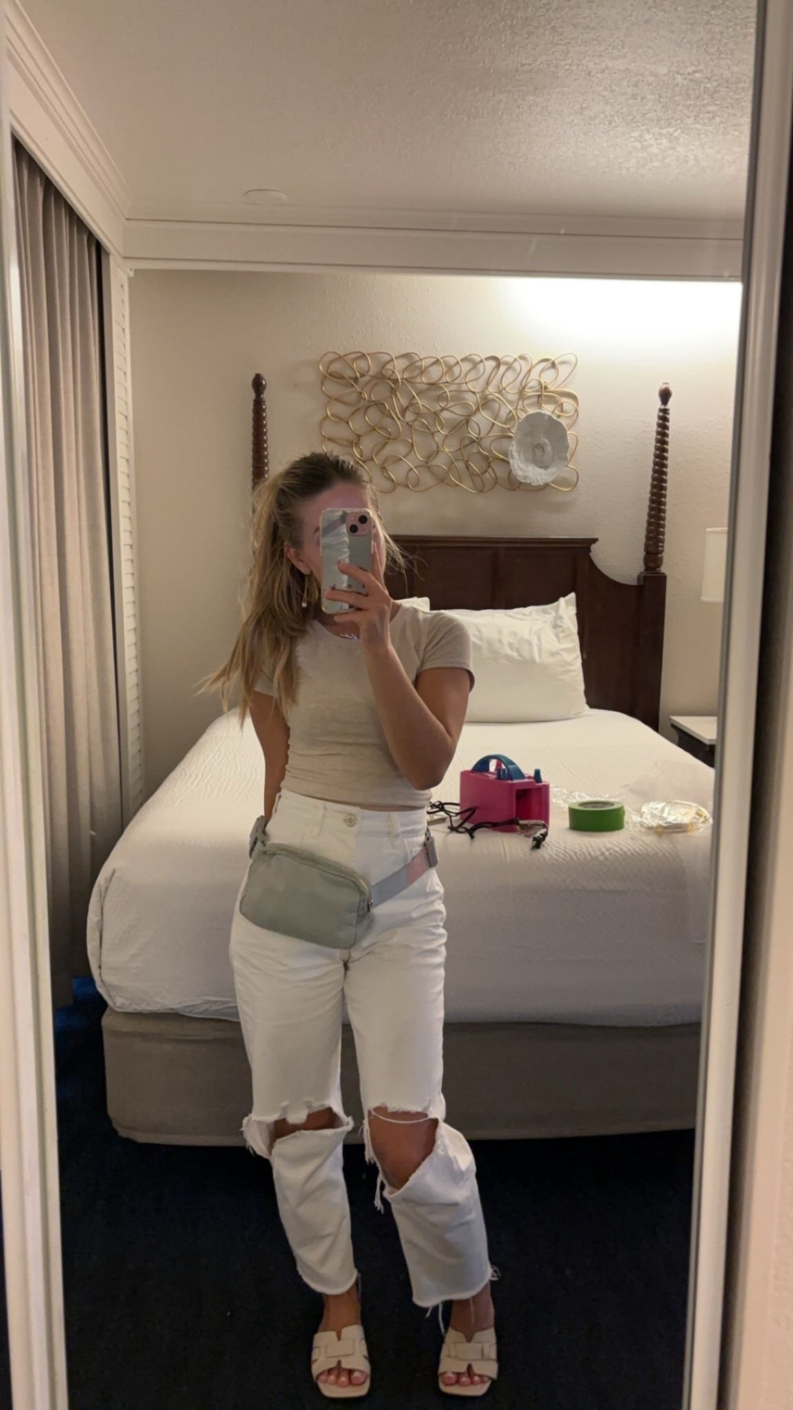 Neutral easy white jeans and tshirt outfit 🤍

#LTKSeasonal #LTKPetite #LTKStyleTip