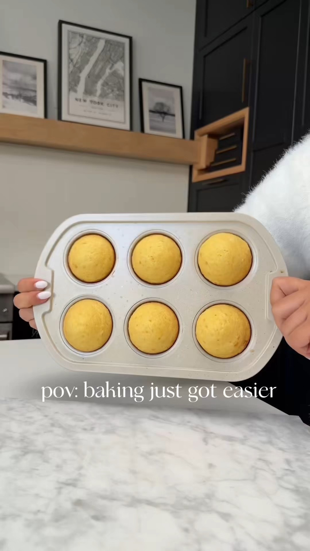 say SHOP if this is something you would find useful and I’ll send you the details. I didn’t think a muffin pan could actually make a difference… but this one completely changed baking for me 😂

It’s silicone so NOTHING sticks. no liners, no spraying, no chiseling muffins out and ruining them. They literally pop right out in one piece every time and the bottoms come out perfect (no soggy or overbaked edges). I use it for muffins, egg bites, mini cheesecakes, meal prep breakfasts, and even freezing little portions. The steel frame is the game changer because it keeps the pan sturdy so it doesn’t flop when you’re putting it in or taking it out of the oven.

Also clean up takes seconds… I just rinse it and it’s done. One of those kitchen finds you don’t realize you needed until you have it and then you never go back to a regular pan again.

#amazonfinds #kitchenmusthaves #homehack #mealprepideas #bakingessentials