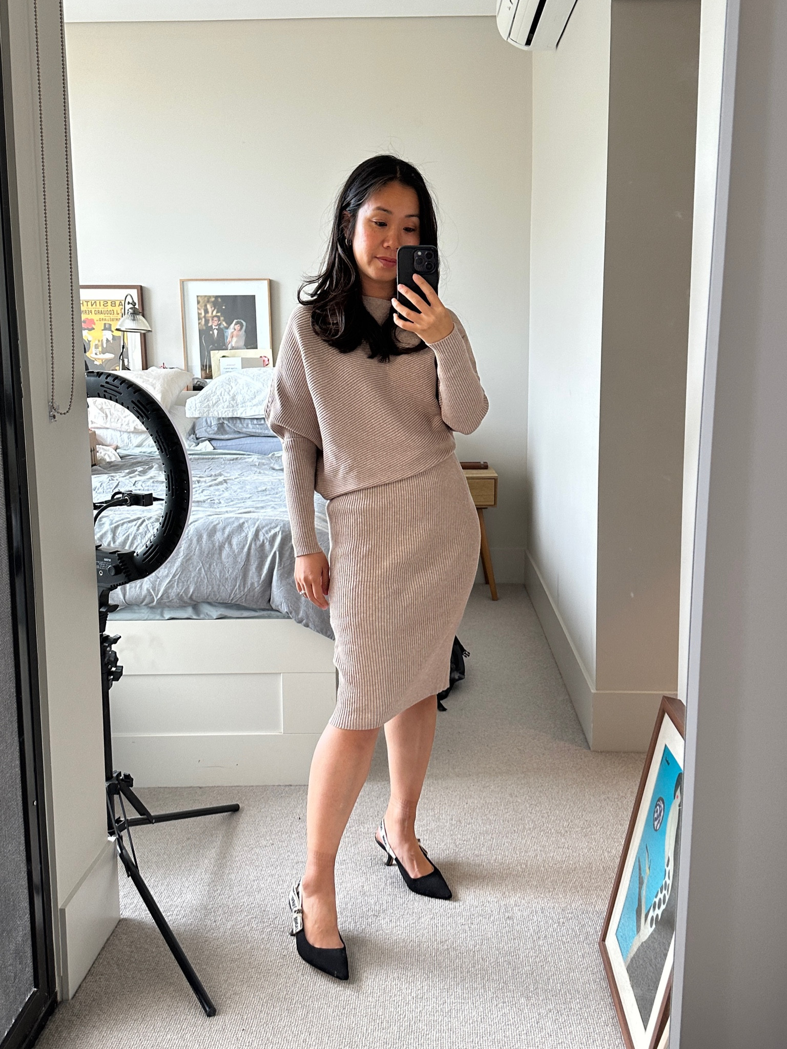 Size S in the Reiss knit dress, I’ve included AU, US and UK links below for you fine fine people 

#LTKSeasonal #LTKparties #LTKstyletip