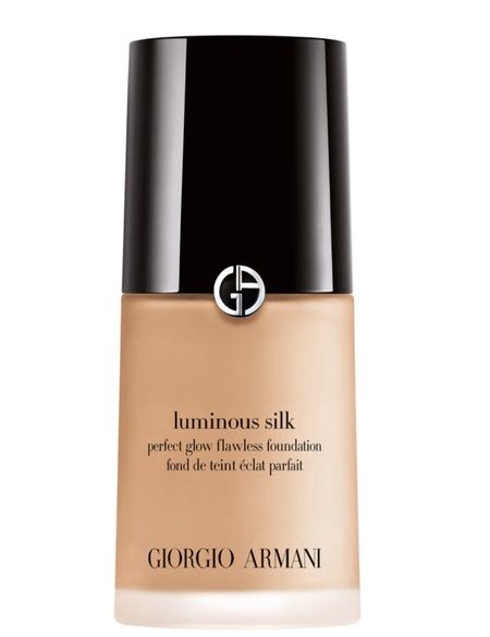 My favorite foundation in my makeup kit is on sale at Nordstroms! Run don’t walk because this foundation is pricey, so take advantage of the discount.

My most used shades:
6.5
4
5
8

#foundation #makeup #skin #armani #luminoussilk

#LTKBeauty #LTKFindsUnder100 #LTKSaleAlert