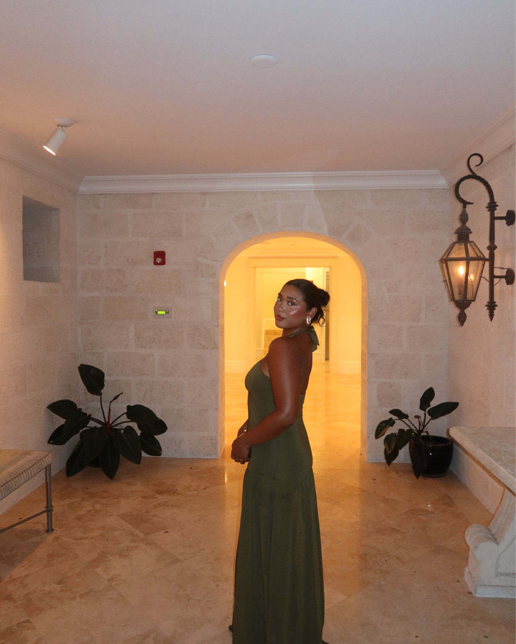 Peppermayo dress💚they have the cutest dresses for vacation/ summer… rly ANY special occasions. The material on almost all their pieces is this buttery soft double lined flattering material (this one runs true to size, wearing a US 8)