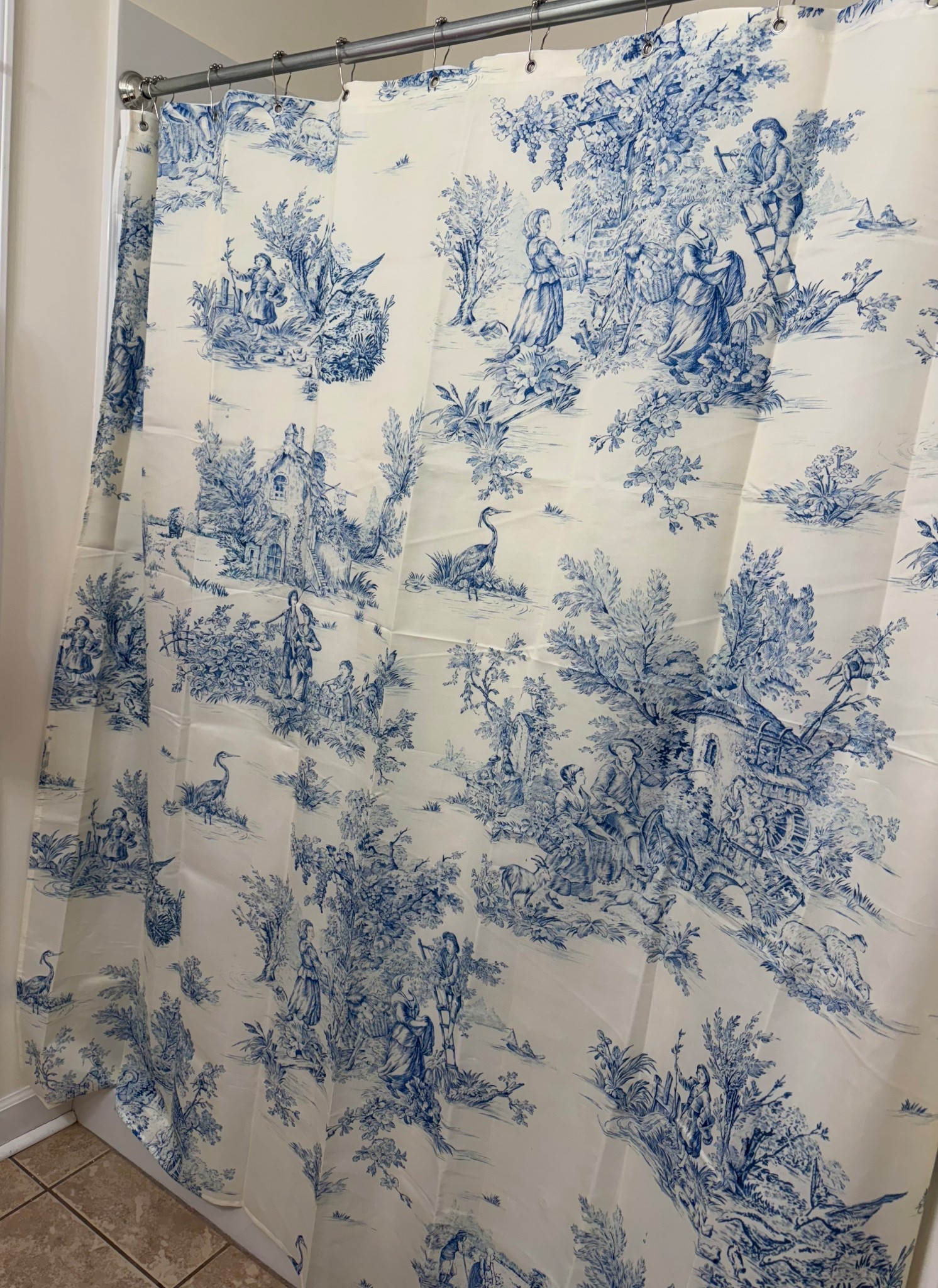 My mom’s gorgeous shower curtain!!😍

#LTKvlog #LTKHome #LTKU