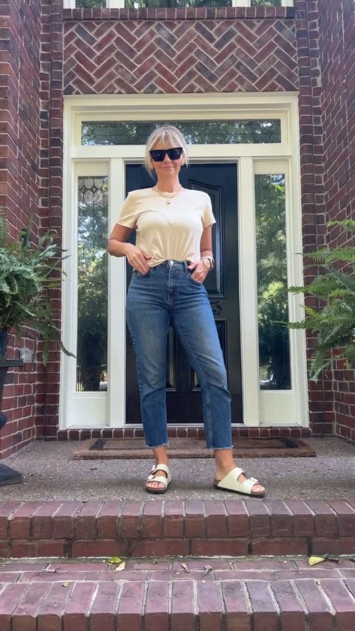 The cutest easy fall look!!

#LTKfindsunder100 #LTKfindsunder50 #LTKshoecrush