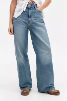Levi's Ribcage Wide Leg Jeans - Vintage Denim Medium 26W 32L at Urban Outfitters | Urban Outfitters UK