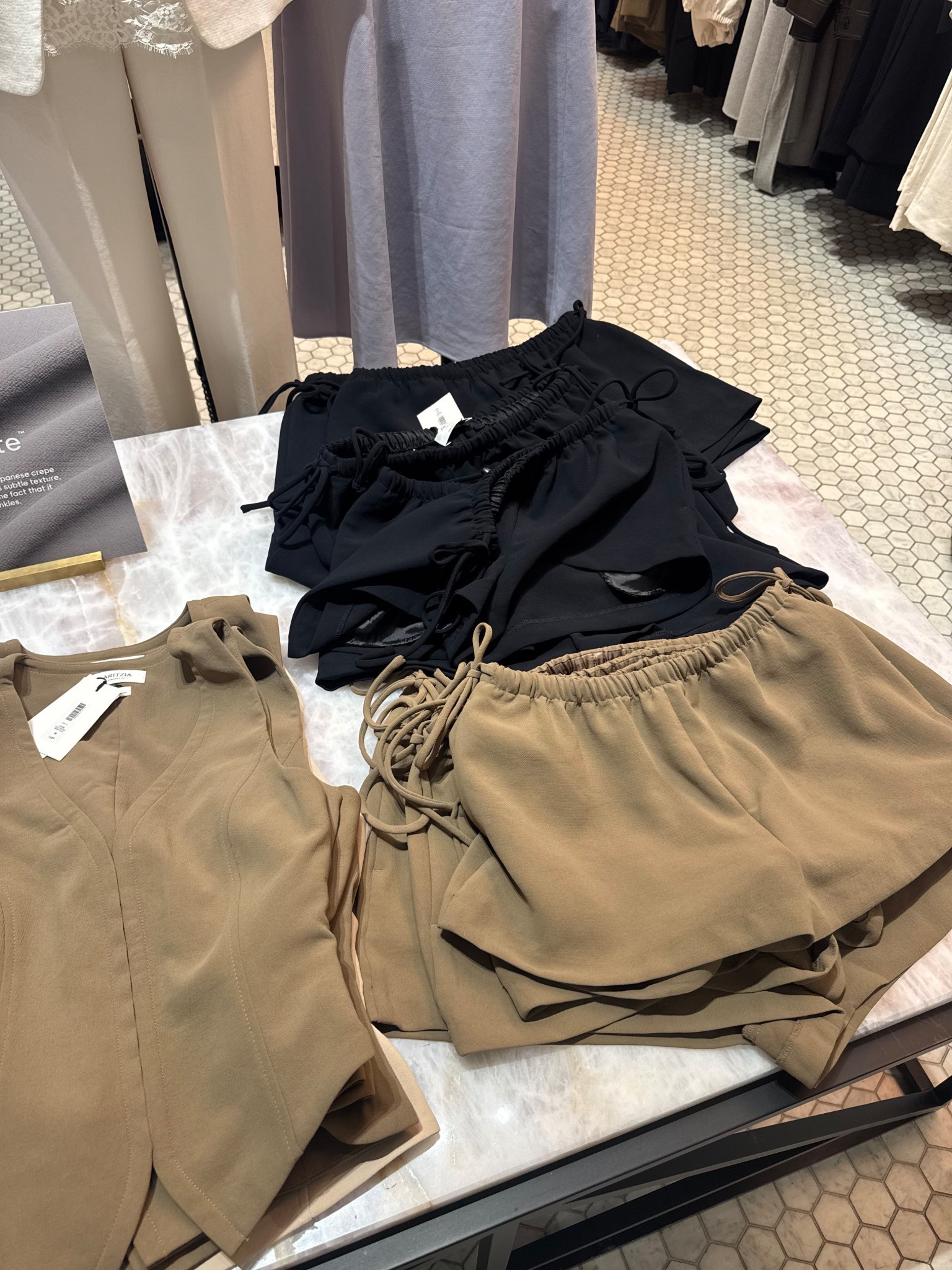 Crepe Aritzia shorts 
I wear size small 