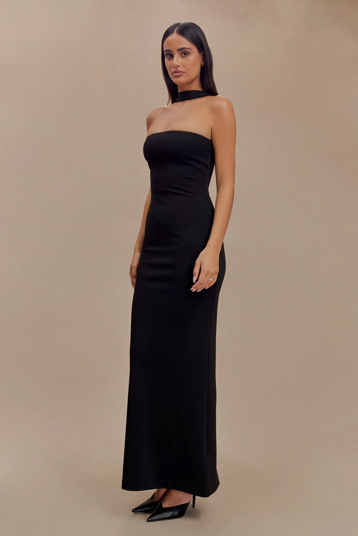 Velma Halter Collar Maxi Dress - Black | MESHKI US