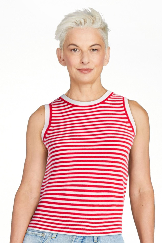 Free Assembly Women's Cozy Yarn Sleeveless Sweater Shell, Sizes XS-XXL | Walmart (US)