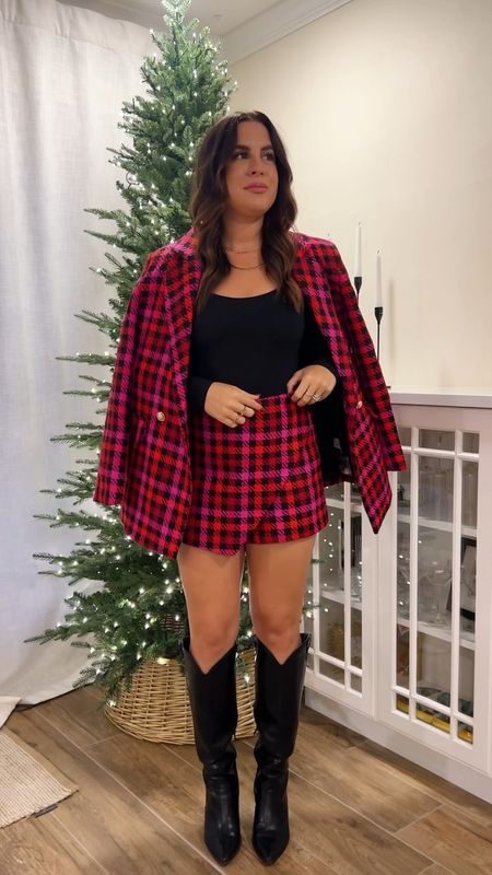 The cutest holiday blazer set from Buddy Love! 🖤💕 

Holiday outfits | holiday looks | Christmas outfit | holiday style 

#LTKSeasonal #LTKHoliday #LTKstyletip