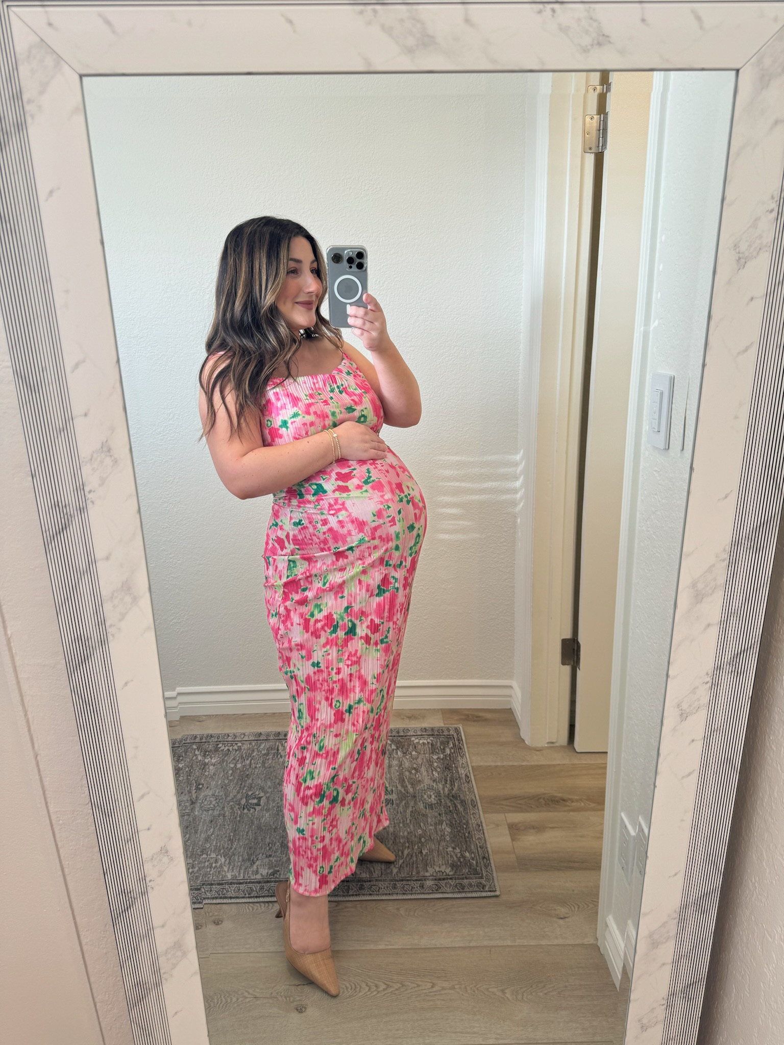 Stunning summer wedding guest dress! The length is perfect and petite friendly! 

I'm 5'0" wearing a size small

Pink floral dress, cowl neck dress, petite maxi dress, formal dress, full length dress, formal event dress 



#LTKFindsUnder50 #LTKWedding #LTKStyleTip