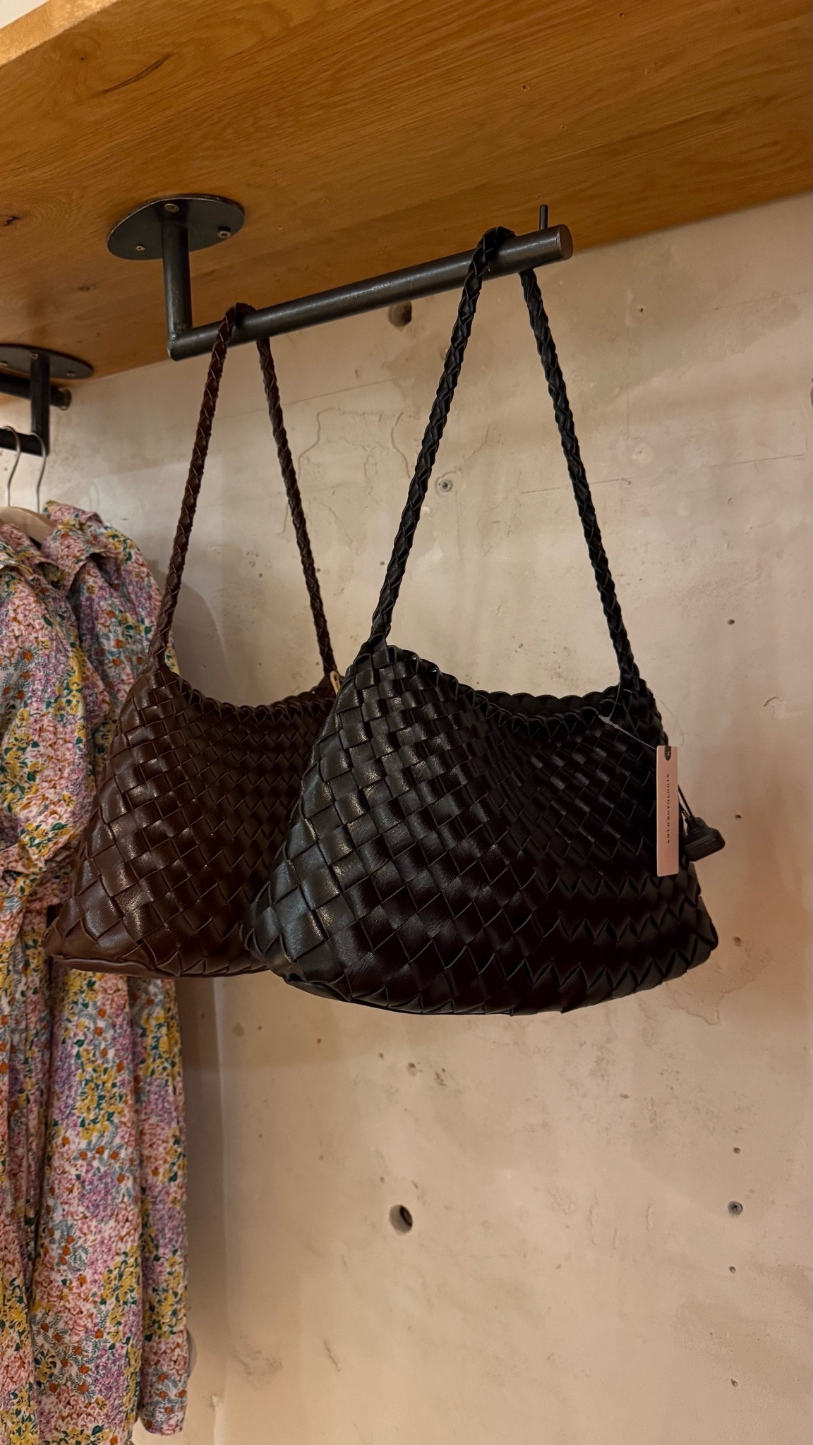 Found the perfect Dragon Diffusion inspired woven bag 🤎✨ Gives the same luxe woven look for a fraction of the price. Available in black, chocolate brown, cream and red. Linked below 👜 #LTKStyle

#LTKsummer #LTKuk #LTKeurope