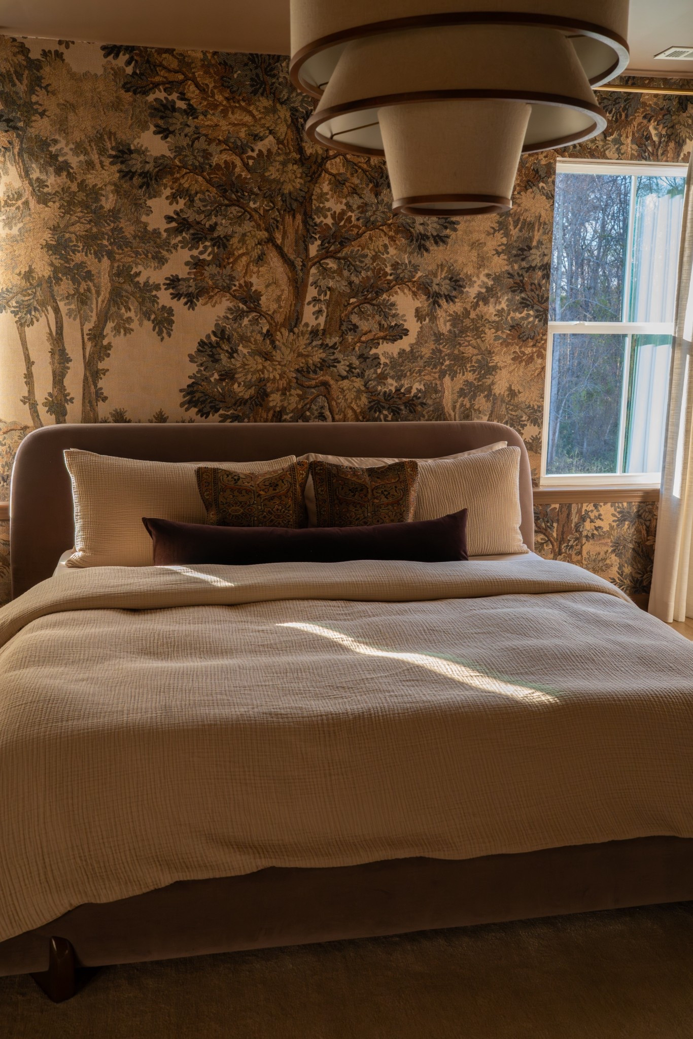 new week, new bedding ☁️💌🐑 everything is from Quince, except the throw pillows & lumbar insert! 


#LTKHome #LTKSaleAlert #LTKValentine