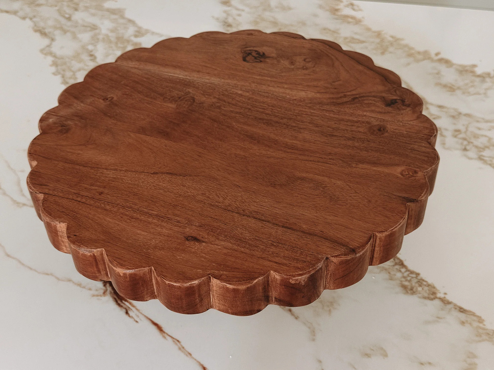 Scalloped Cake Stand | Cottage and Key