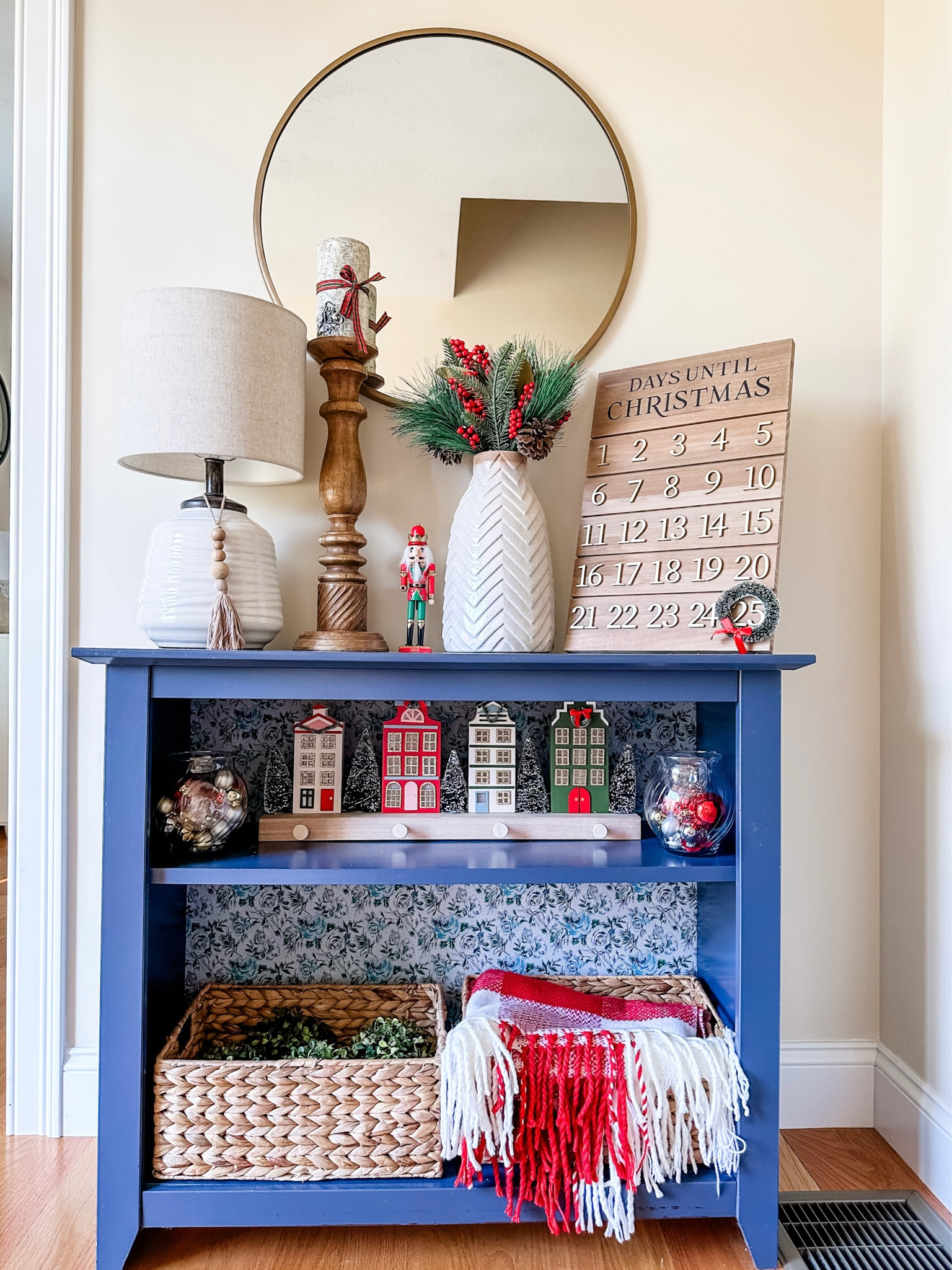 It's beginning to look at lot like Christmas! 🌲🌲🌲 

#LTKsalealert #LTKhome #LTKHoliday