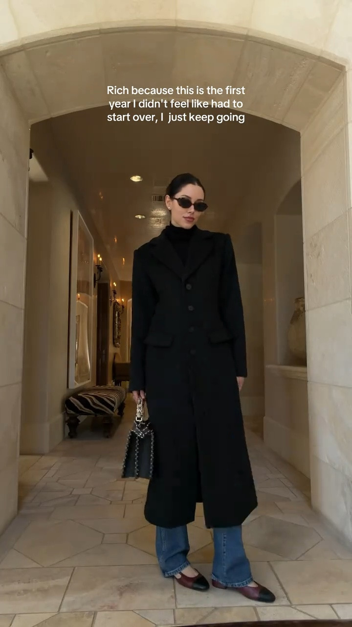 I feel like this year is the light at the end of the tunnel for everyone


#LTKgrwm #LTKootd #LTKSeasonal