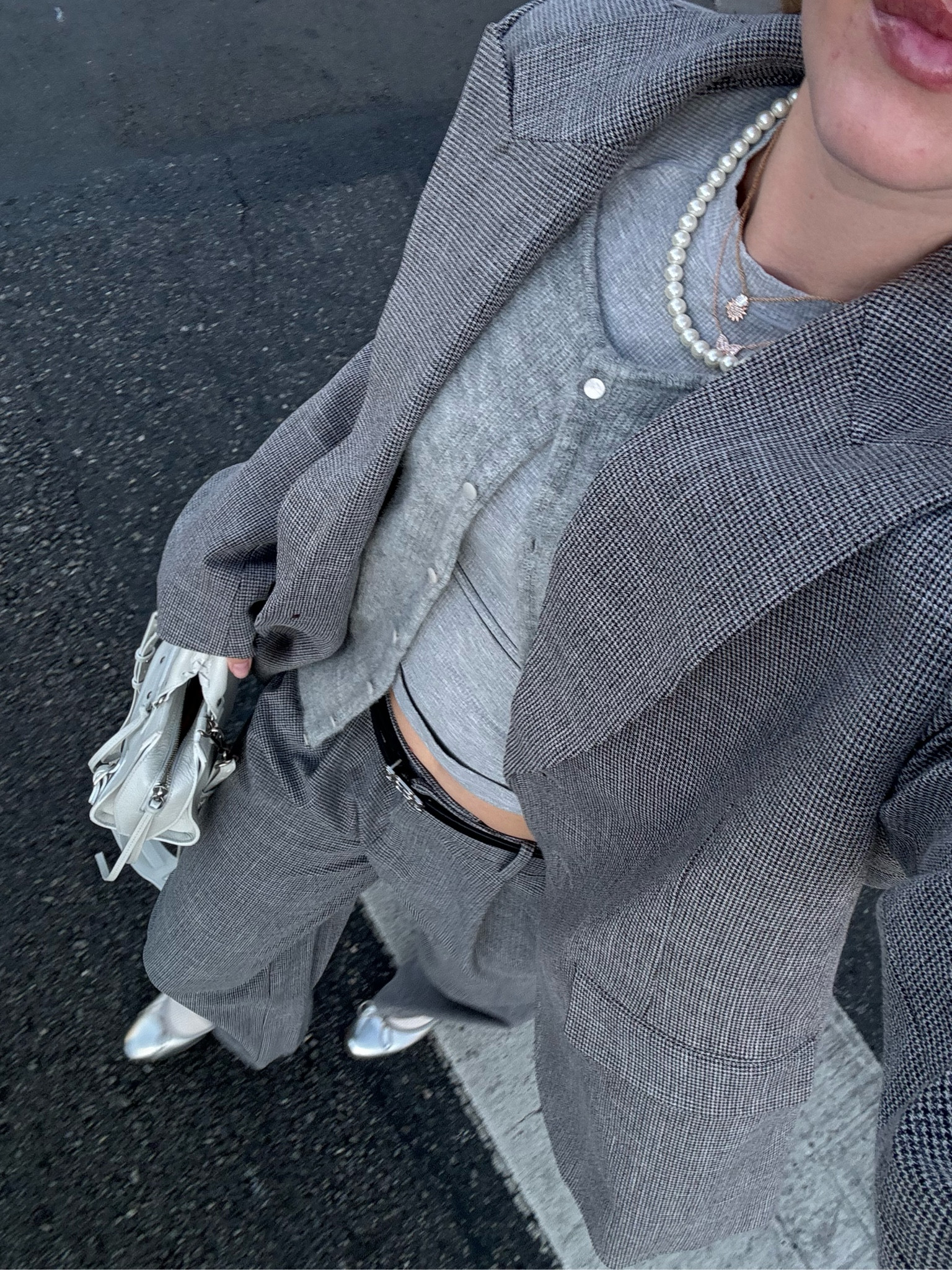 Day 9/25 days of outfit ideas 🩶 

#LTKHoliday #LTKSeasonal #LTKGiftGuide