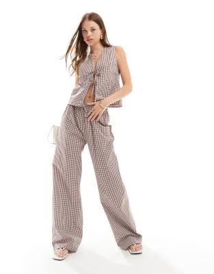 ASOS DESIGN wide leg trouser in brown gingham co ord | ASOS (Global)