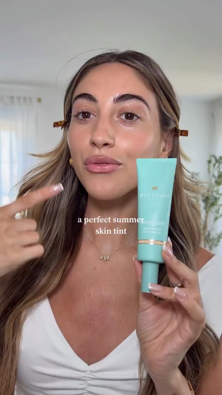 the @westmorebeauty Supreme Creme Skin Tint is perfect for the summer, i’m obsessed!!🫶🏻✨ I’m using shade: 3C #westmorebeautypartner #westmorebeauty

#LTKgrwm #LTKselfcare #LTKBeauty