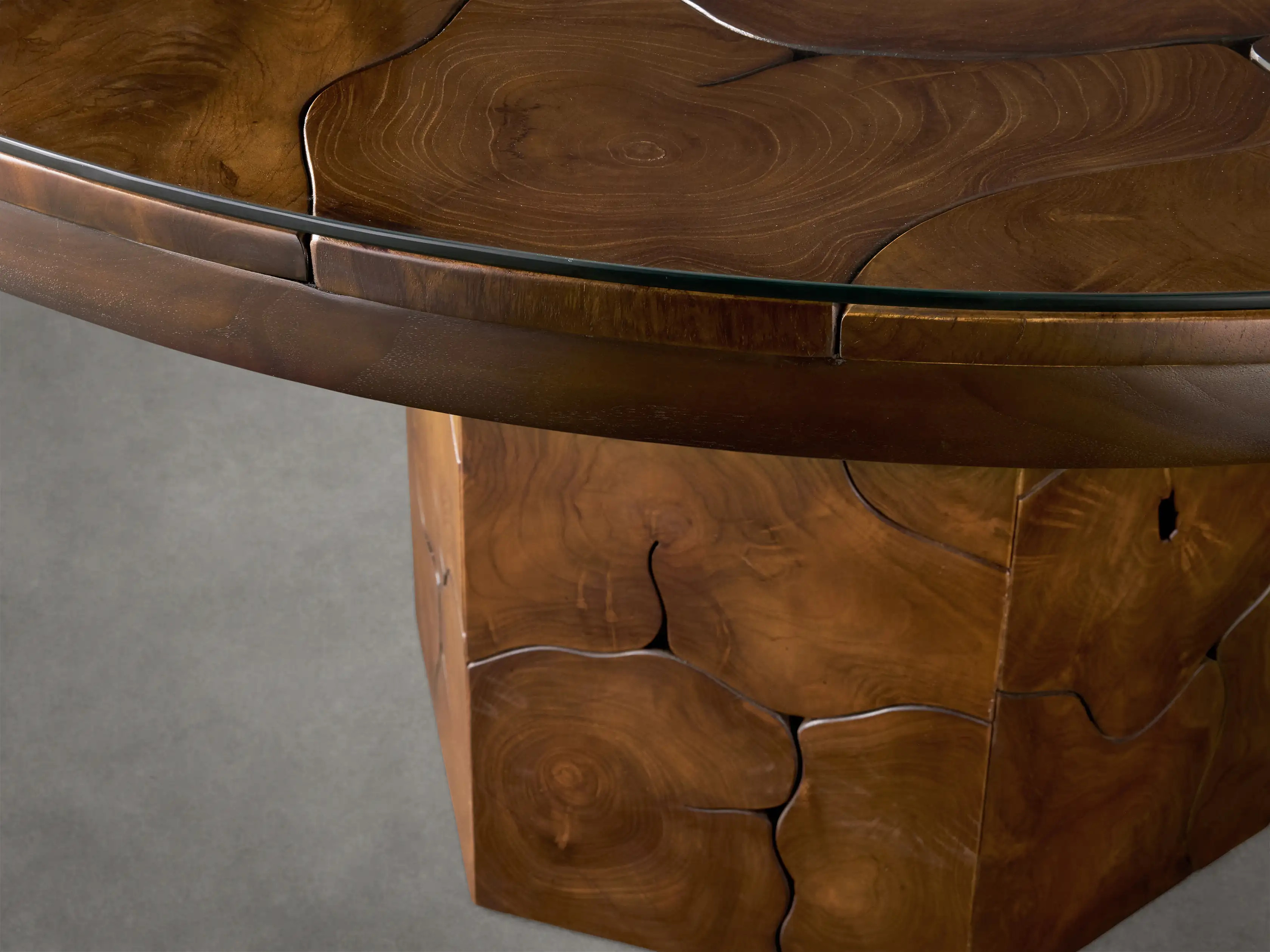 Kalmar Round Dining Table | Arhaus