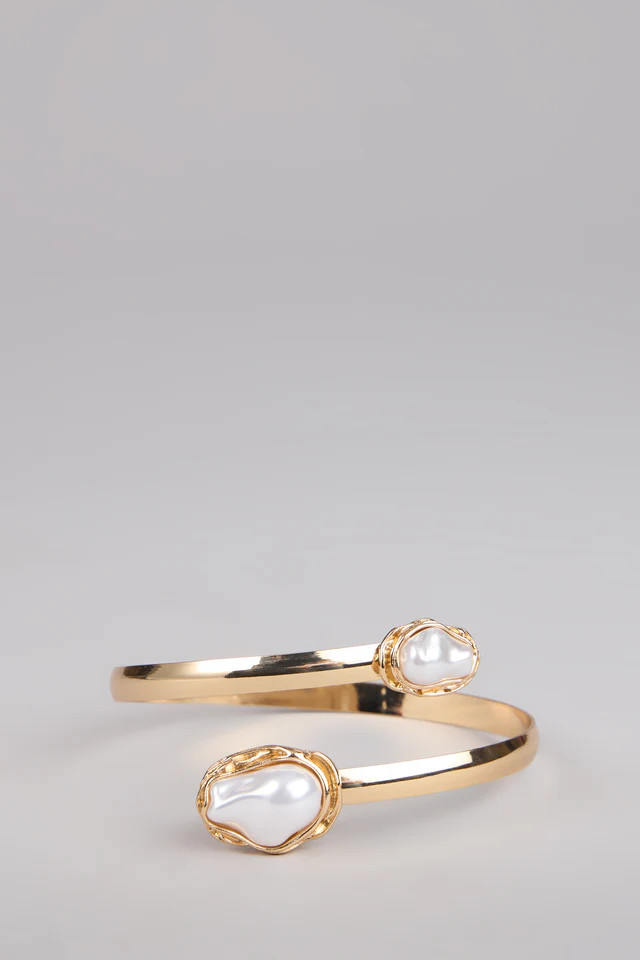 Luxe Aura Faux Pearl Arm Cuff | Windsor Stores