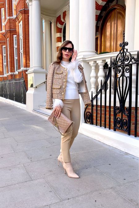 Elegant beige palette with ankle boots and tweed jacket #knittedtop #tweedjacket

#LTKSeasonal #LTKeurope #LTKworkwear