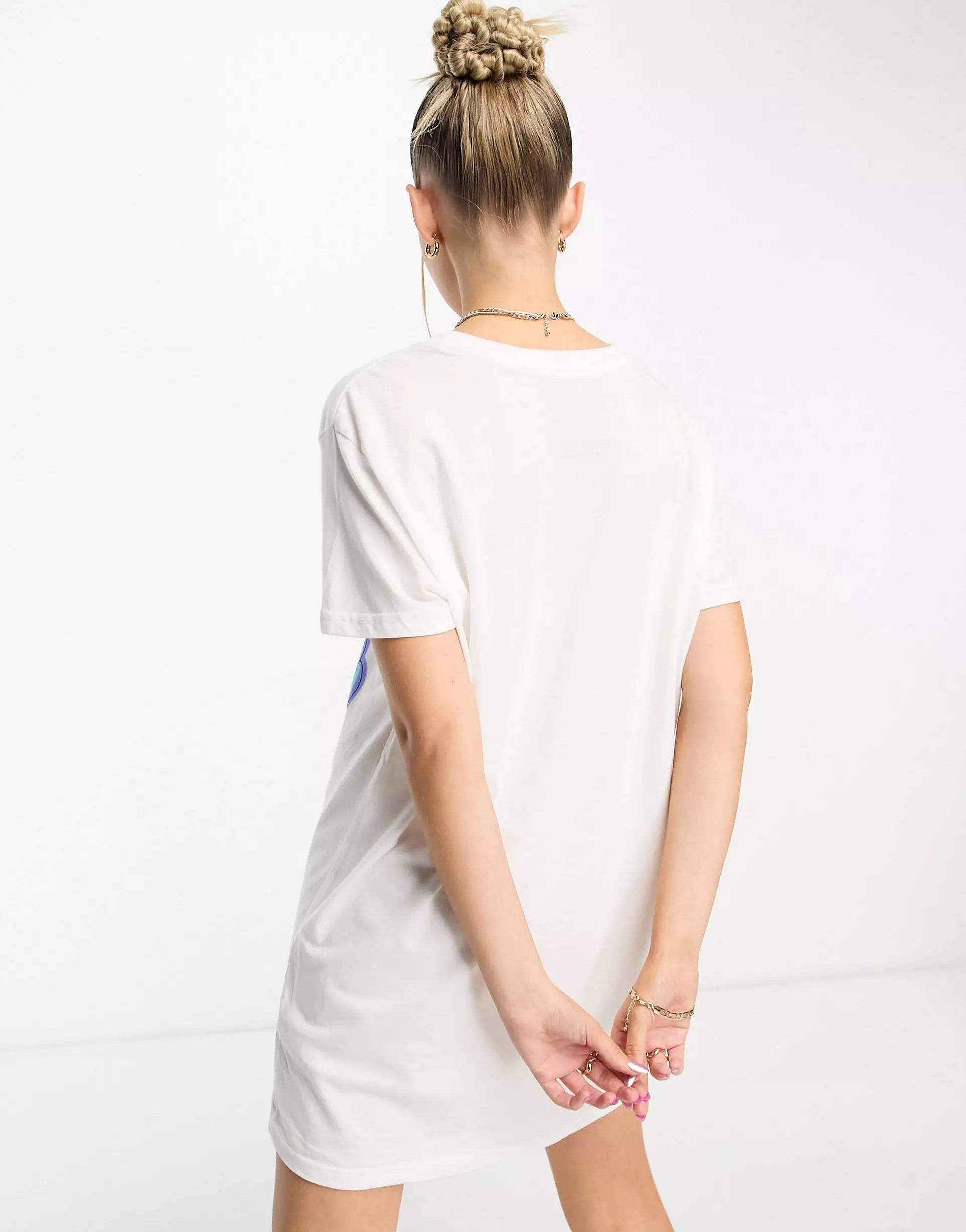 COLLUSION flower print T-shirt dress in white | ASOS (Global)
