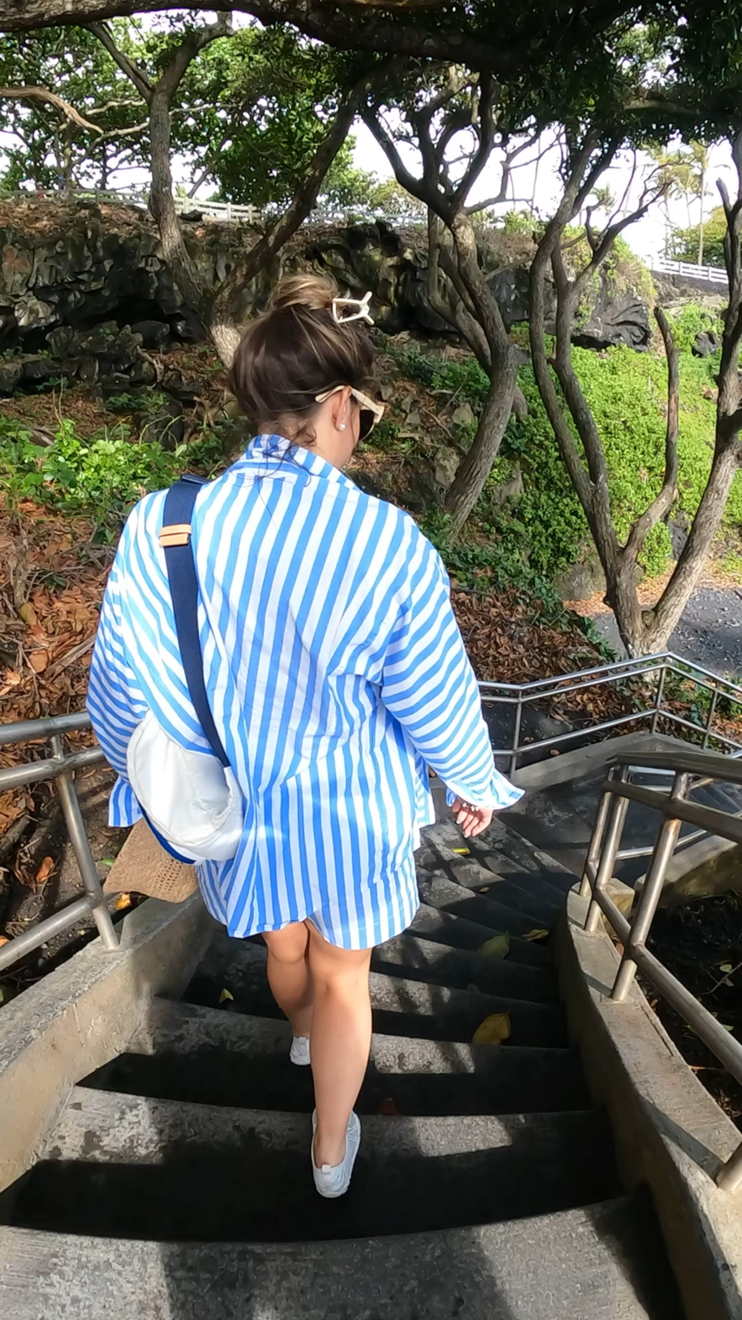 Loving this #VineyardVines set - perfect for a beach day or the Road to Hana 🌴 PS this suit won’t link, but it’s ANCORA swim! 👙
.
#vacation #travel #swim #beach

#LTKswim #LTKtravel #LTKunder100