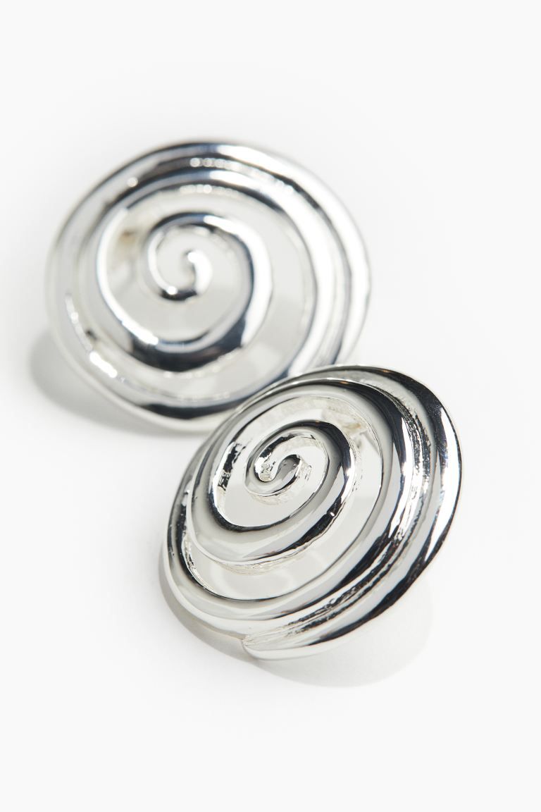 Spiral-shaped earrings | H&M (UK, MY, IN, SG, PH, TW, HK)