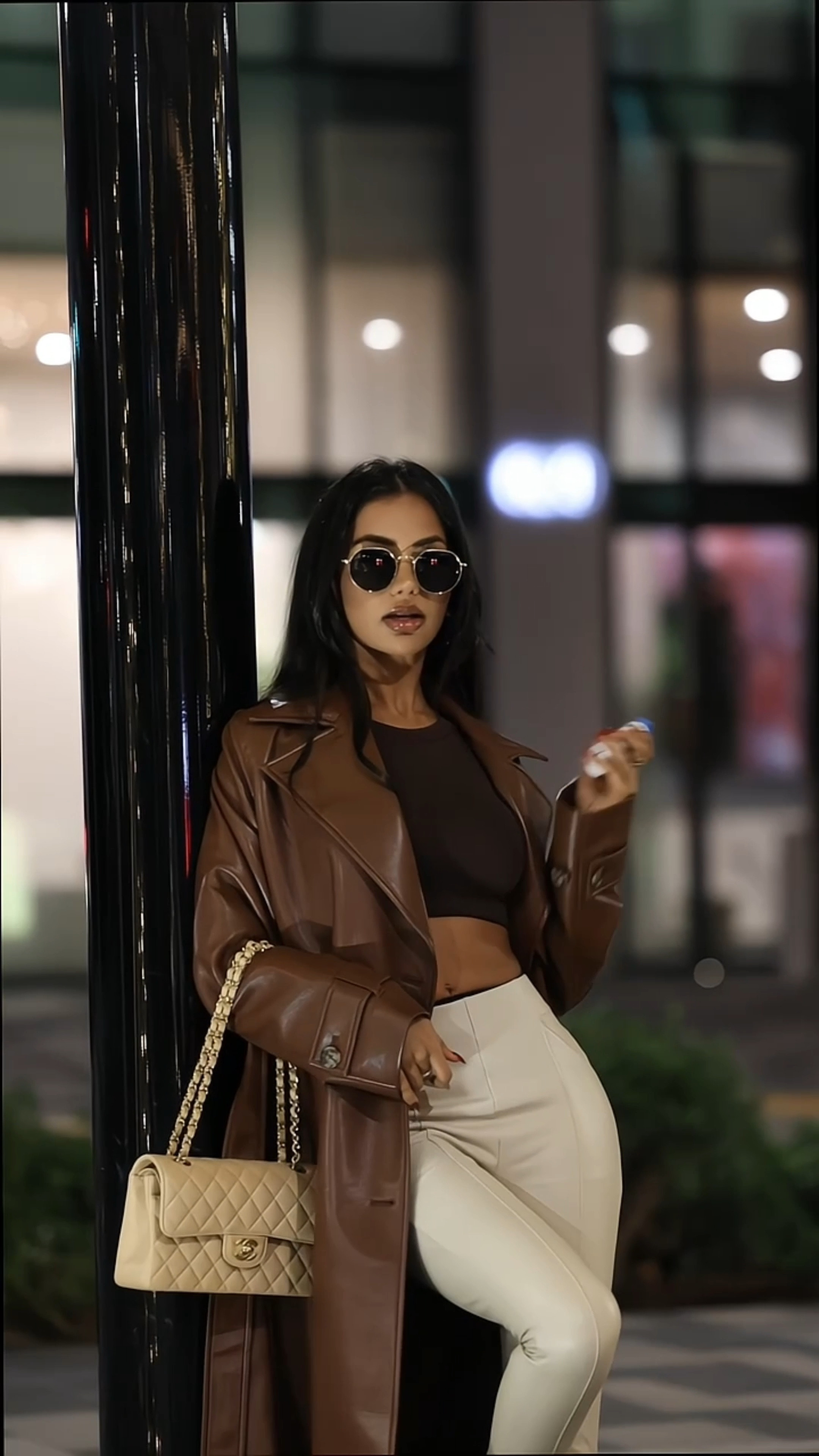 This trench is EVERYTHING. The quality is amazing! The cut & fit of it is very flattering. It comes in a few different colors but this is my favourite 🥹 

#LTKGiftGuide #LTKstyletip #LTKVideo