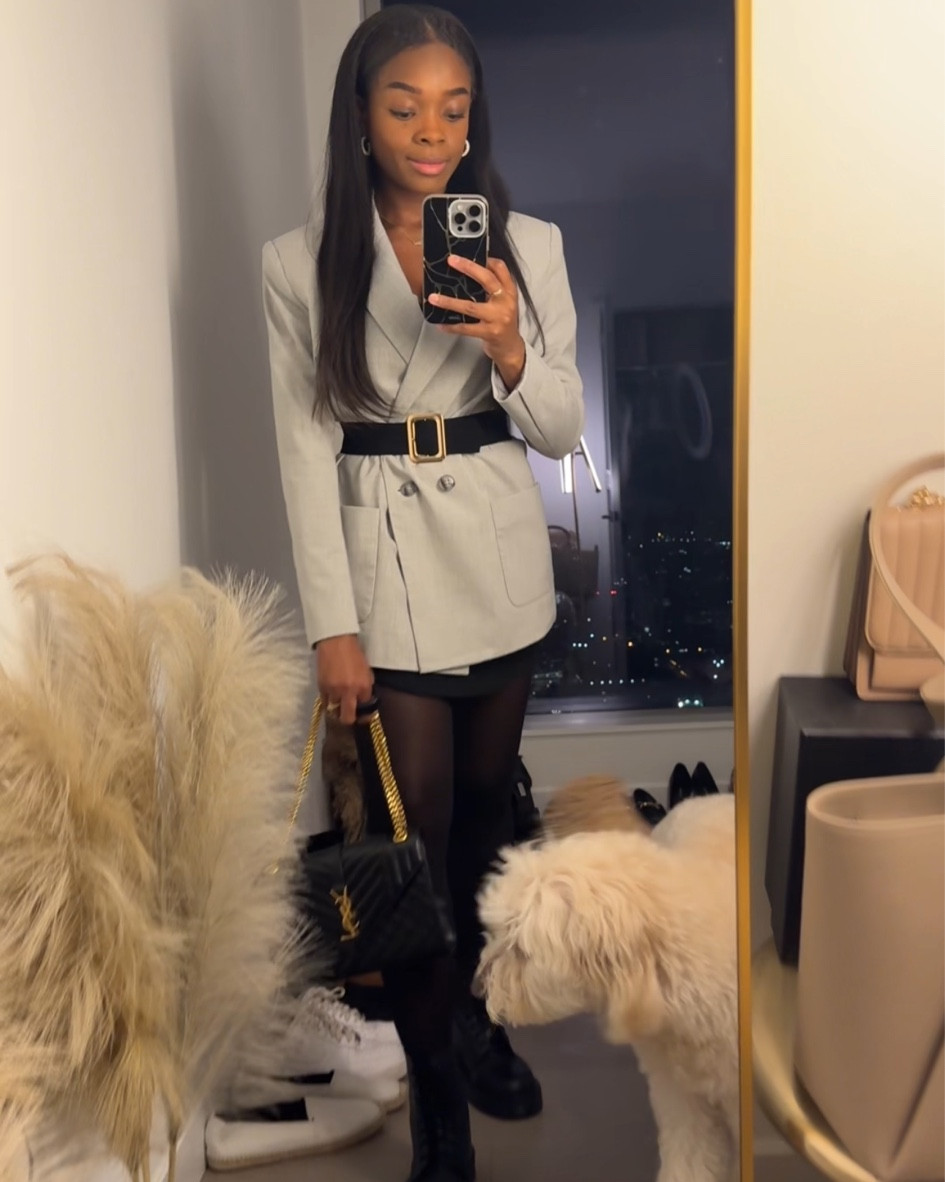Blazer outfit, going out outfits, NYC fashion, winter outfit, workwear outfits, doc martens | Fashion Pass code: TAYFP to save $50

#LTKstyletip #LTKMostLoved #LTKparties