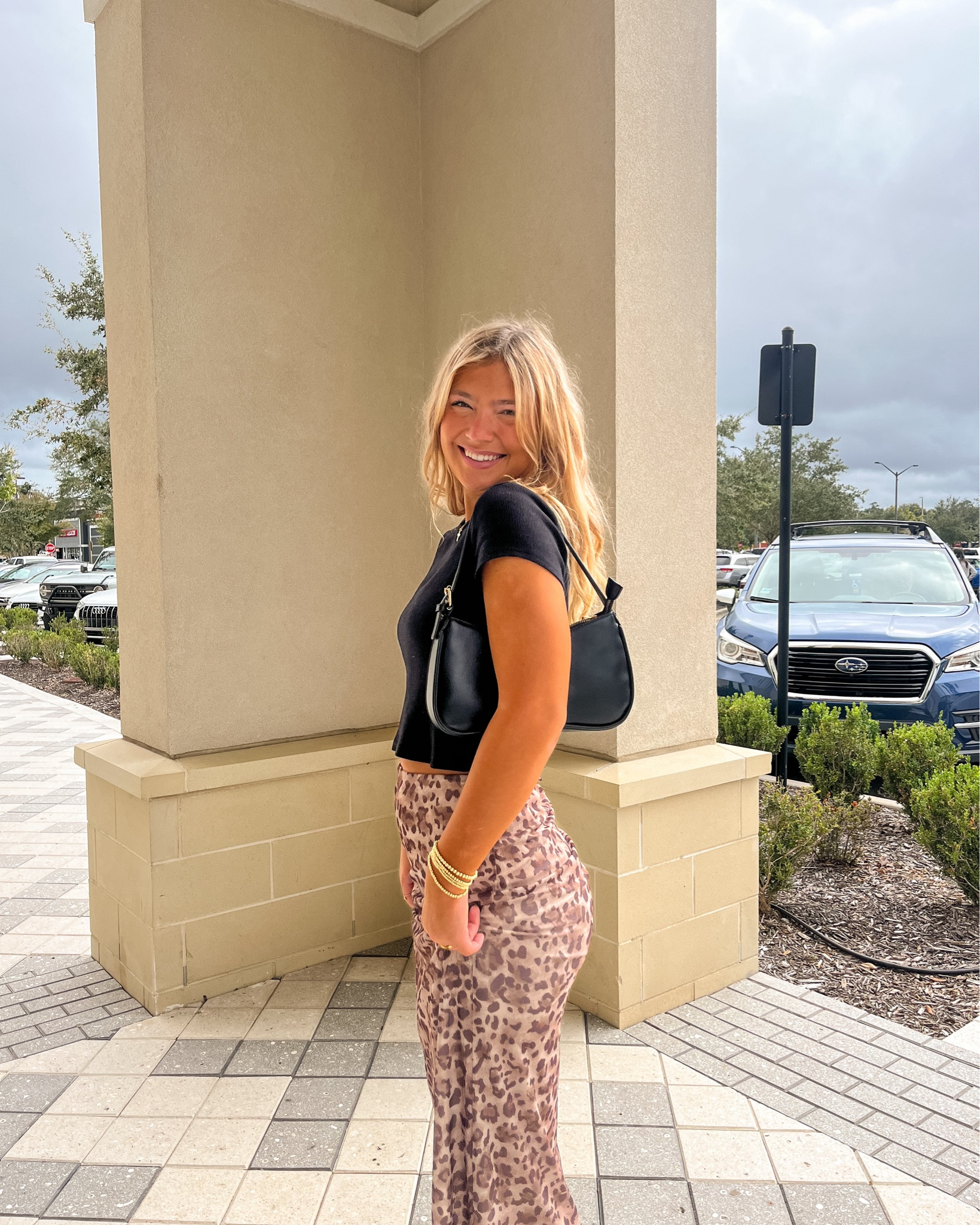 such cute fall staples!! 

#LTKFindsUnder50 #LTKSeasonal #LTKSaleAlert