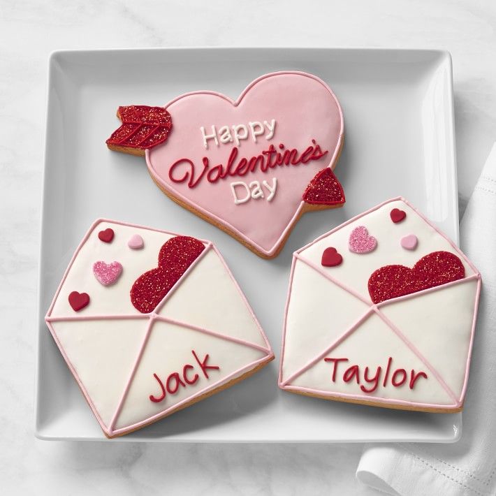 Giant Personalized Valentine's Day Cookies, Set of 3 | Williams-Sonoma