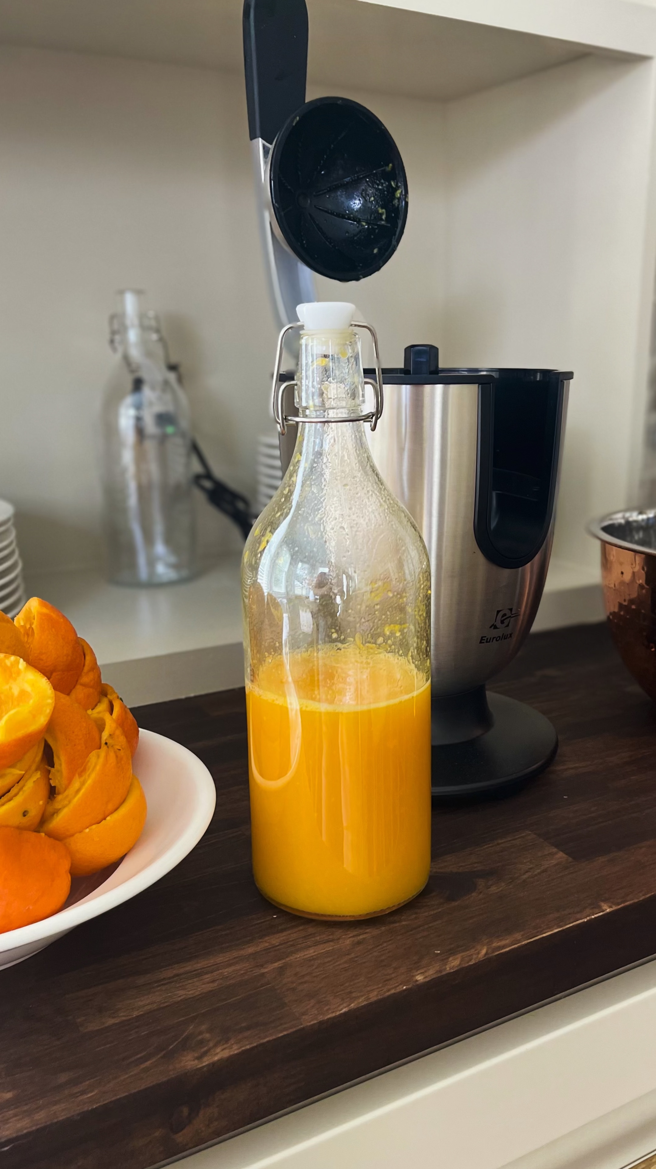 Nothing better tasting than fresh squeezed orange juice in the morning! I buy a big bag of organic oranges and it takes about 10 mins to wash and cut them and squeeze them on the juicer. Great for kids back in school for some extra vitamin C. 

#LTKVideo #LTKFindsUnder100 #LTKFitness