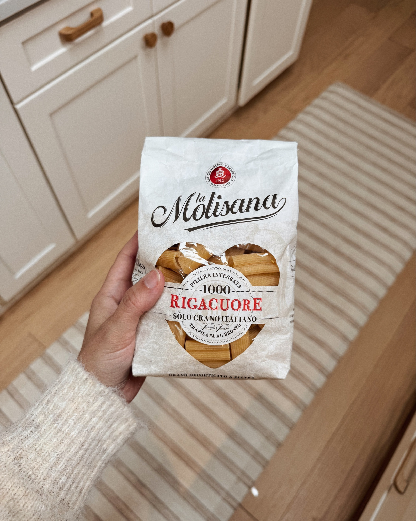 ♥️ shaped rigatoni pasta!